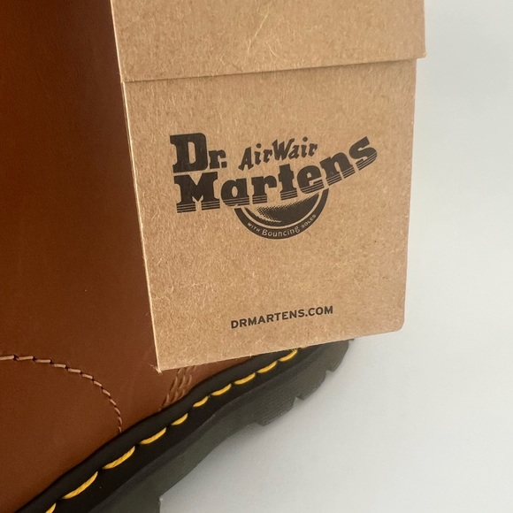 Dr. Doc Martens Men's 1460 Leather Lace Up Boots Brown Crazy Horse New NWT - Picture 4 of 9